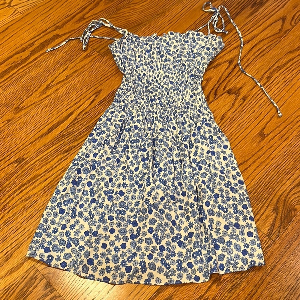 Gab & Kate Women’s Blue Floral Flowy Dress Size S